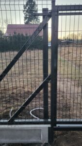 LIONTECH - marzysz o własnym, spersonalizowanym projekcie, zapraszamy do kontaktu. Pomożemy Ci przerodzić Twoją wizję w rzeczywistość.