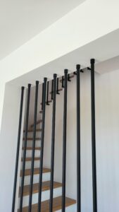 Liontech - Harfa na parterze i piętrze