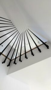 Liontech - Harfa na parterze i piętrze